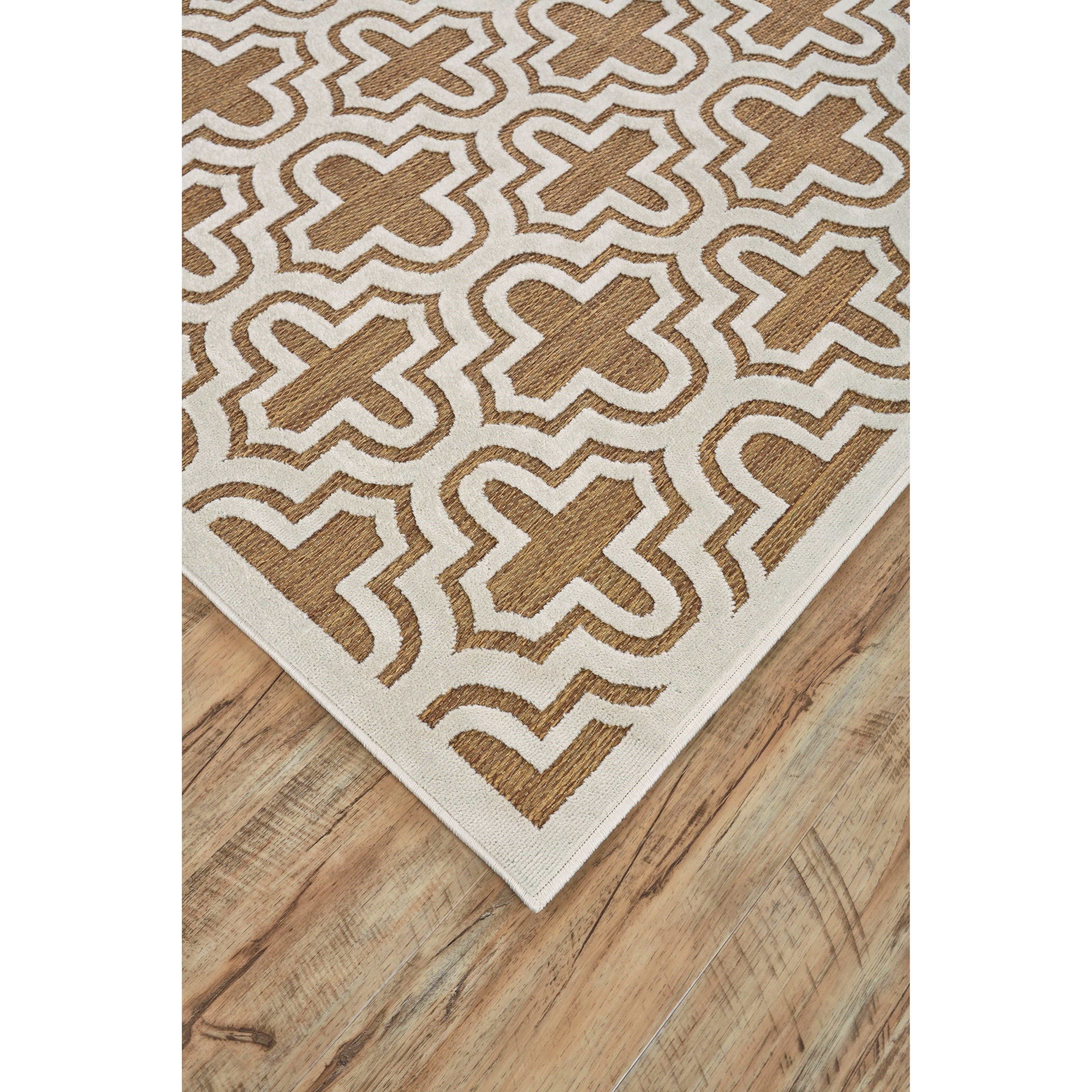 Tan/Cotton 5' X 7'-6" Area Rug
